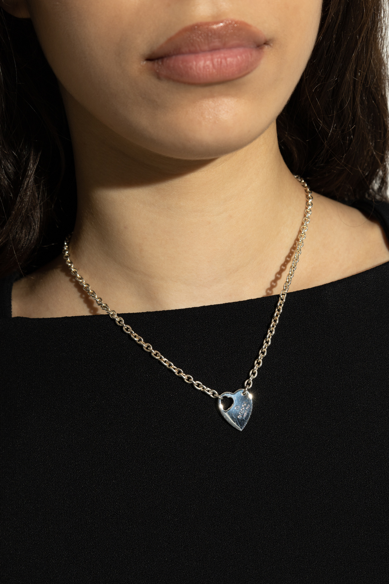 【新品磨き】GUCCI Silver Heart Charm Necklace Gucci Trademark Pendant Necklace | Neiman Marcus